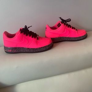 Nike Hyper Pink Airforce 1’s